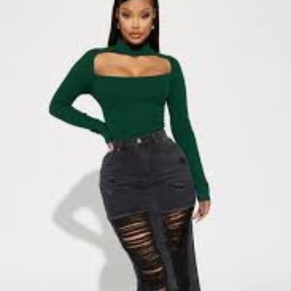 FASHION NOVA DARK GREEN LONG SLEEVE JODECI SWEATER BODYSUIT SIZE SMALL NWT - Picture 2 of 8
